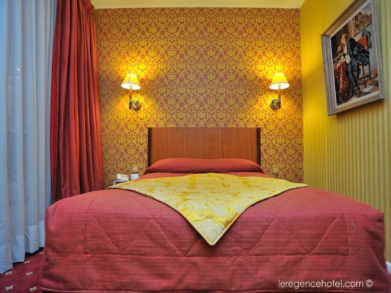 Regence Hotel Paris